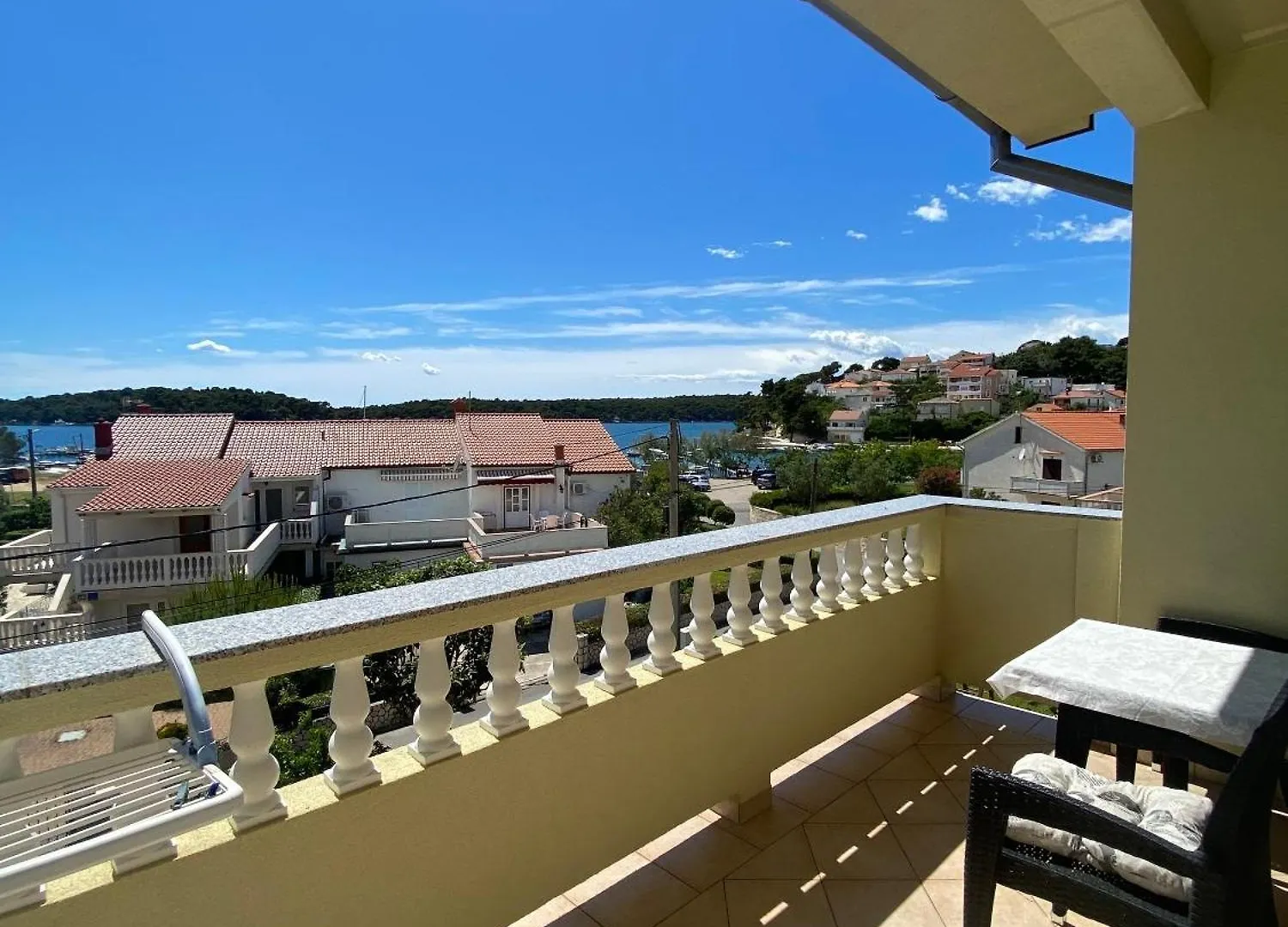 *** Gasthuis Apartments And Rooms By The Sea Palit, Rab - 5010 Kroatië